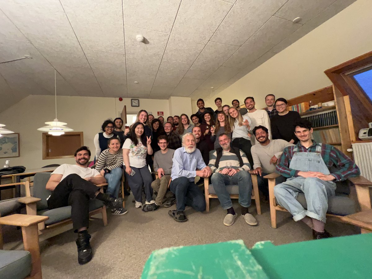 MicroSensing's tweet image. Happy crowd at the last night of #microsensor2022
Thanks to all participants and teachers for a marvelous course and good company👍🙂