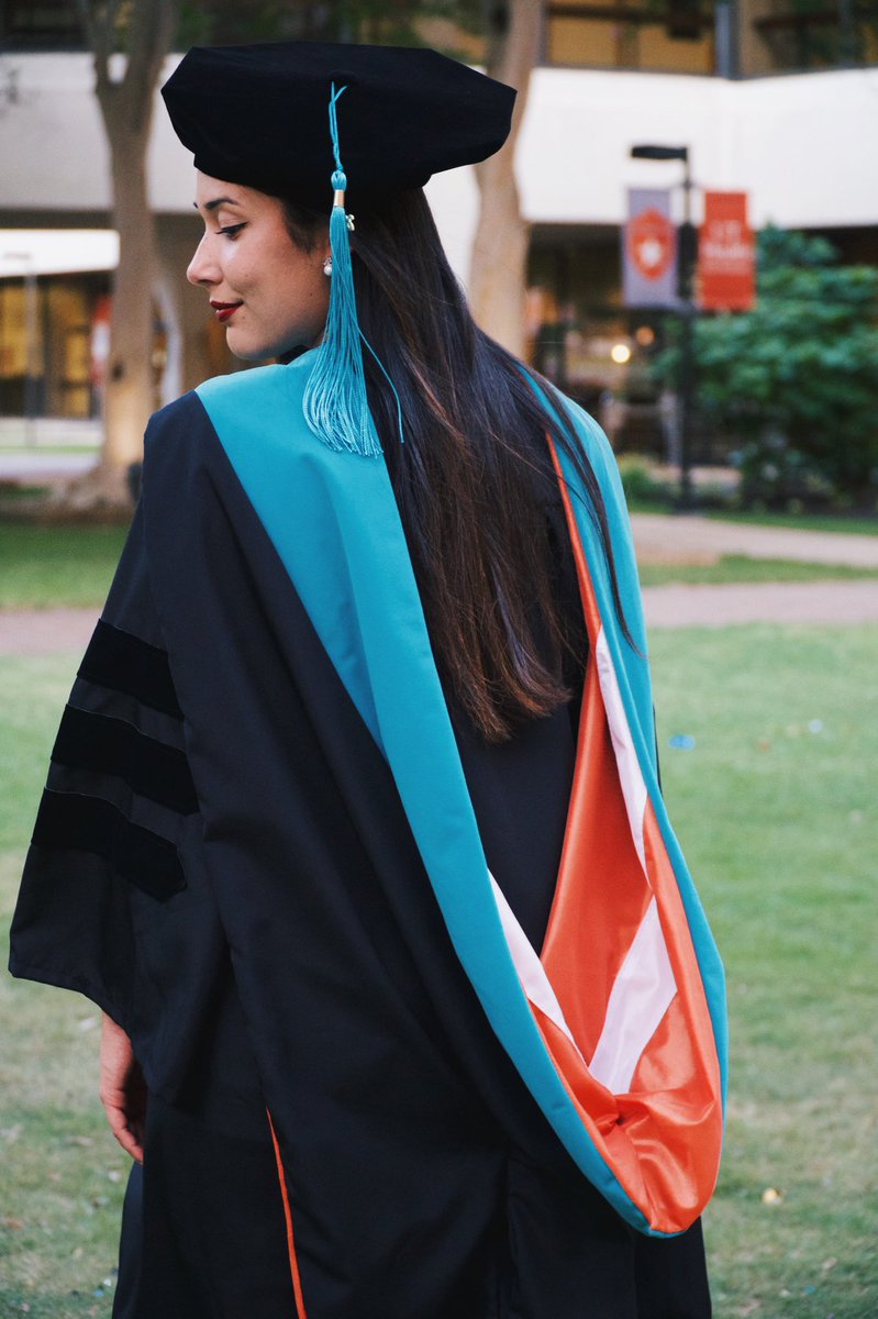 jocelyndavila97's tweet image. After 7 years worth of higher education, now presenting...

Dr. Jocelyn Julissa Davila, PT, DPT💫

#firstgenerationgraduate