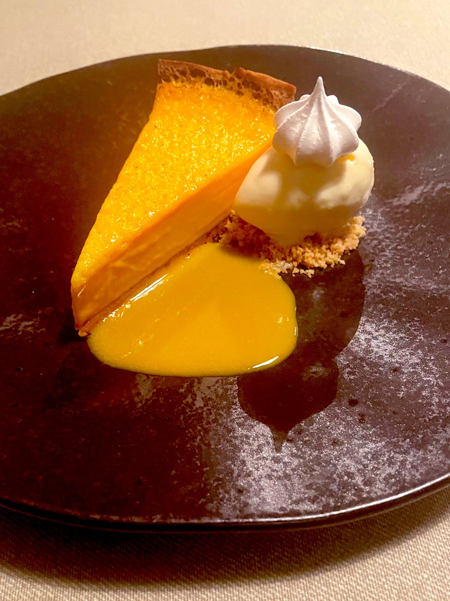 anportmor's tweet photo. Sampling the fare... Salmon gravlax.Wild Mayo Salmon.Passion Fruit Tart,Butternutmilk ice cream. Absolutely delicious #westport #WildAtlanticWay https://t.co/ogv9RLgT89