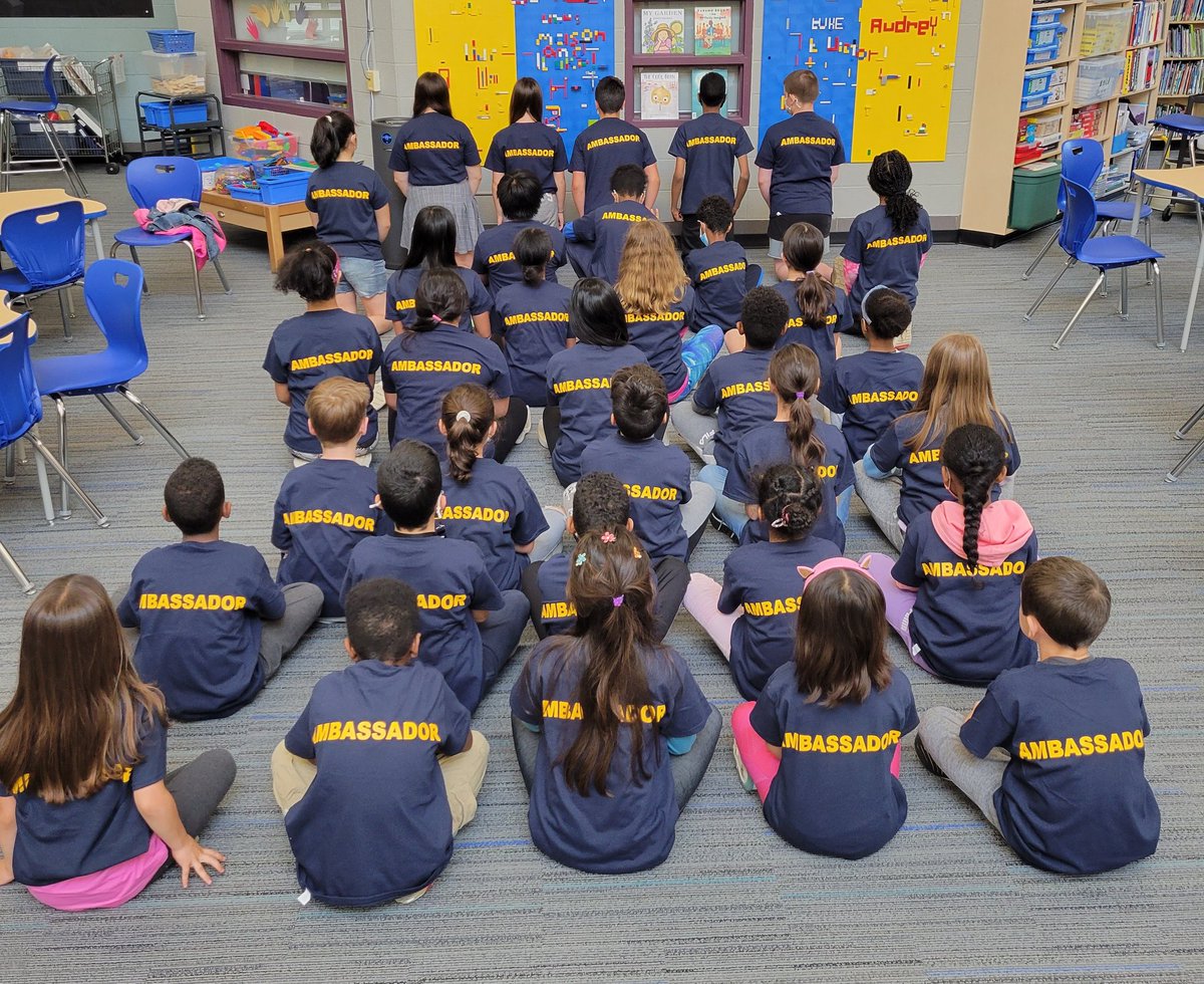 HRosaryWaterloo's tweet photo. Let us introduce our student ambassadors, representing Grades 1 through 8, and sporting their new ambassador t-shirts!  @KStewie1 #GMPsports https://t.co/xYcnV5achW