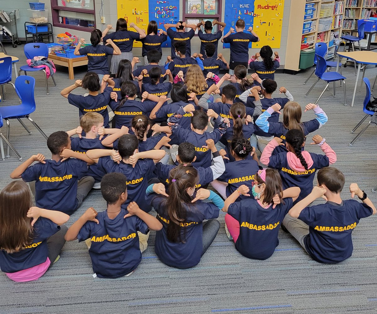 HRosaryWaterloo's tweet photo. Let us introduce our student ambassadors, representing Grades 1 through 8, and sporting their new ambassador t-shirts!  @KStewie1 #GMPsports https://t.co/xYcnV5achW