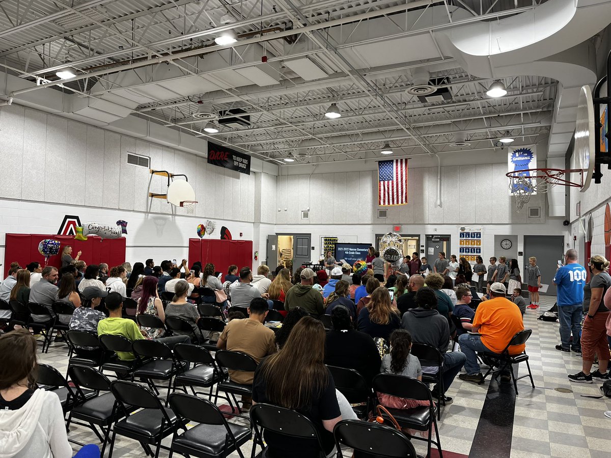 What a great way to end the year, with 4th grade awards and clap out <a href="/MonroeElem2/">Monroe Elementary</a> Have a wonderful summer kids! #youmatterJA <a href="/AlderSchools/">Jonathan Alder Local School District</a> <a href="/JuliepaigeD/">Julie D Paige</a>