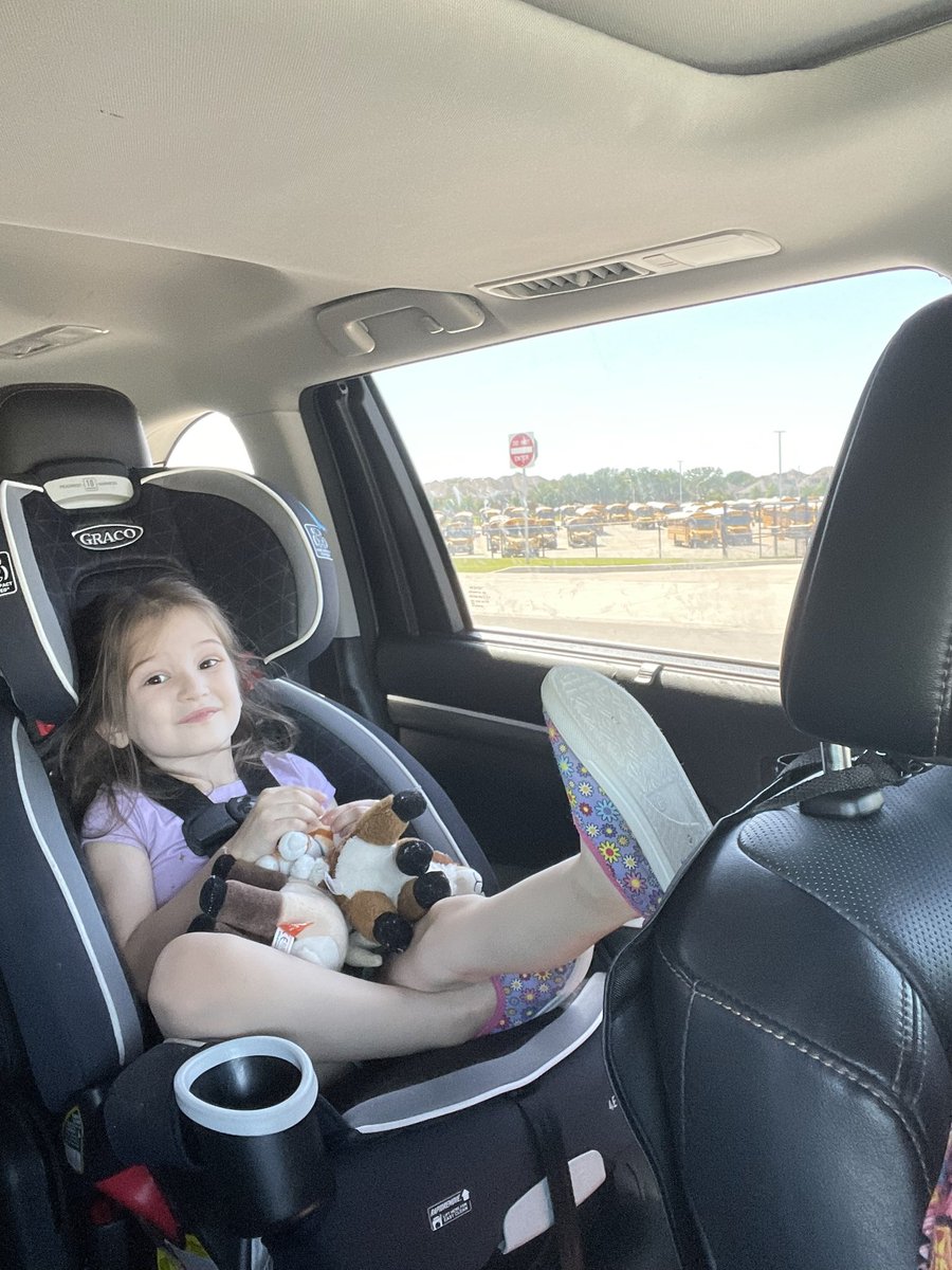 Raeanne White tweet media