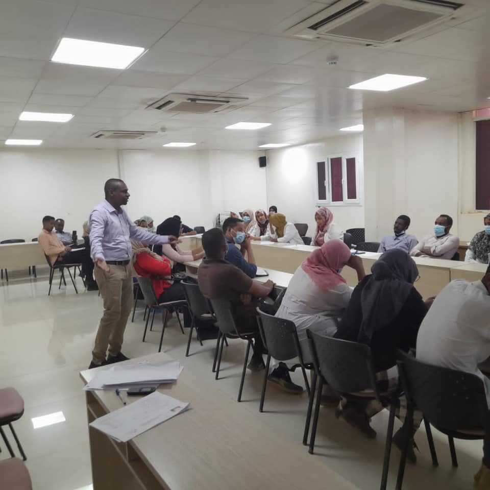 activetcsudan's tweet photo. ختام فعاليات كورس مكافحة العدوى بمستشفي الراقي الجامعي 
Professional infection prevention and control ( IPC)  TRAINING
#مركز_اكتيف_للتدريب  #Active_Training_Center https://t.co/ILkUtPr8SO