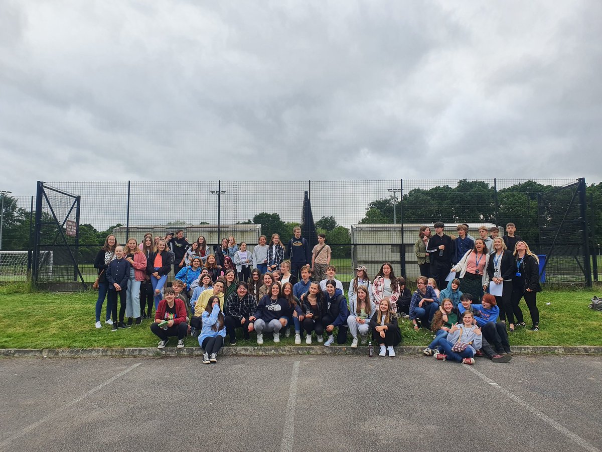 FHESPerformarts's tweet photo. Such a fab trip taking almost 70 Yr 8, 9 and 10 Drama students to see 'Private Peaceful' this evening, we loved it! Powerful storytelling, wonderful acting and amazing theatre design elements 🎭#FHESPerformarts https://t.co/dGjPuFL1J1