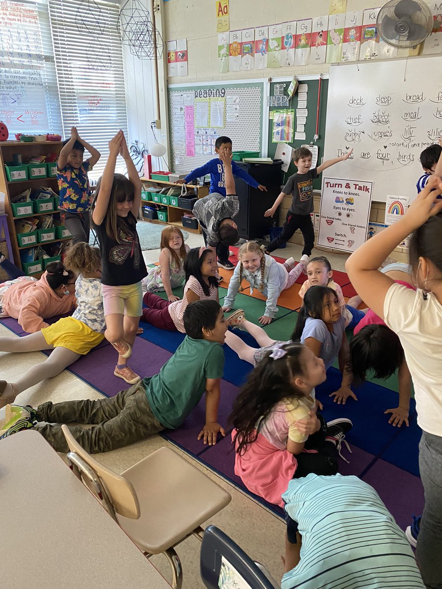 Mrs. DeGraw tweet media