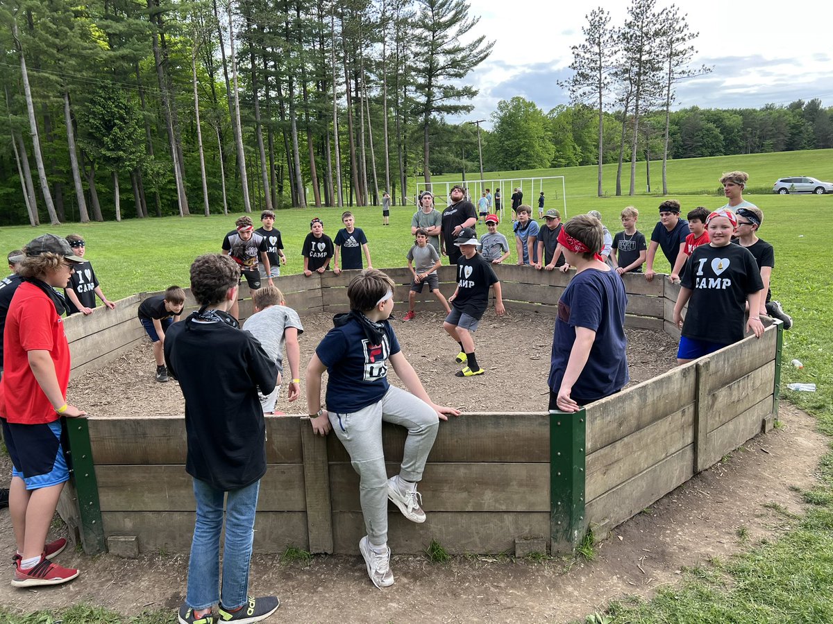 mvernon3's tweet photo. 2022 camp is a wrap. Session B hope you had a great time! Thank you counselors.
@CampWhitewood @LamuthMS https://t.co/WIkms2g5jh