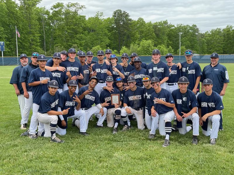 HermitsBaseball's tweet photo. 2022 CAL CHAMPIONS✅ https://t.co/2CEKFbrKLZ