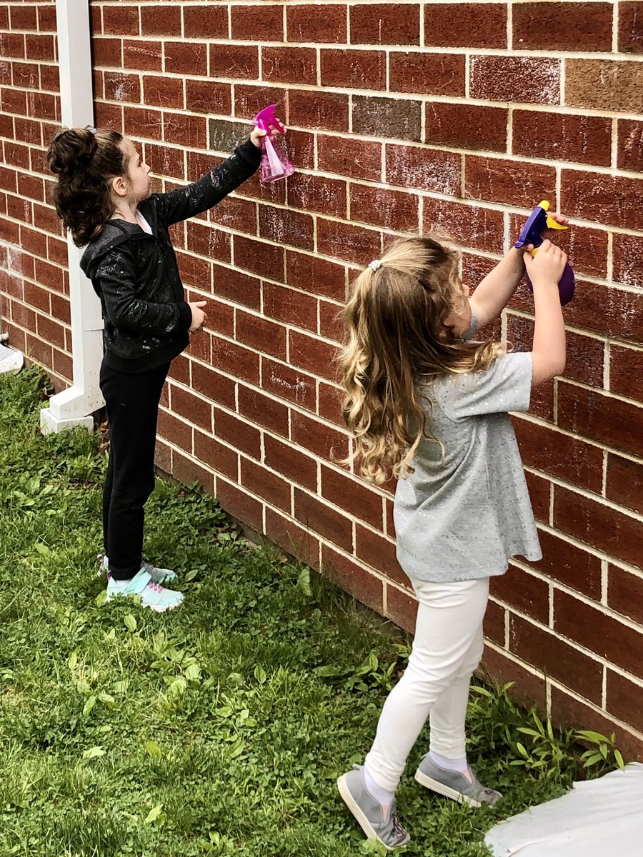 Mrs. Connell tweet media