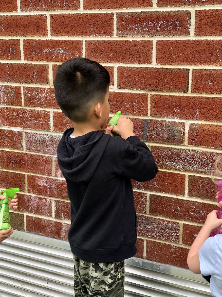 Mrs. Connell tweet media