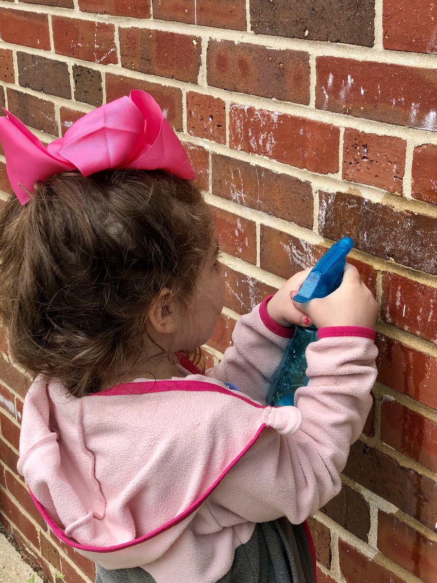 Mrs. Connell tweet media