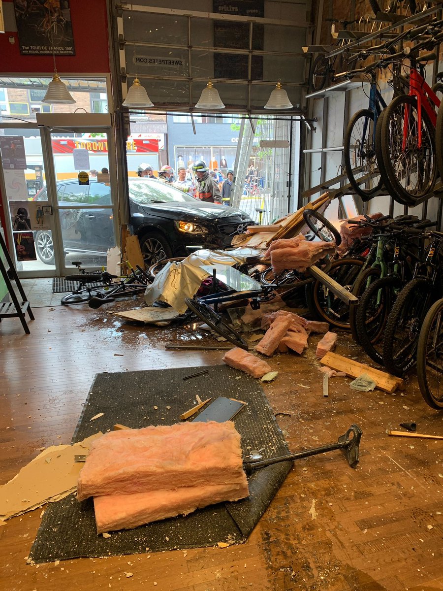 Sweet Pete's tweet media