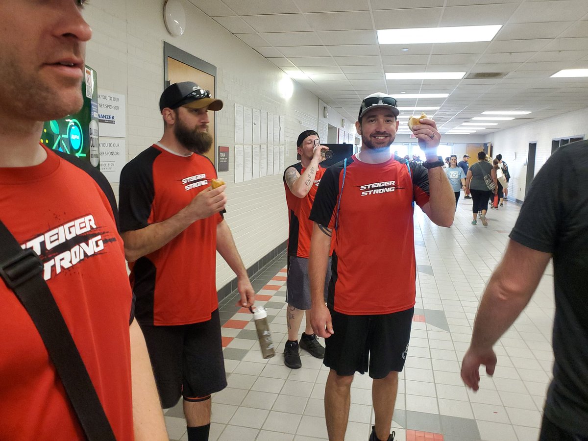 Christine McMakin tweet media