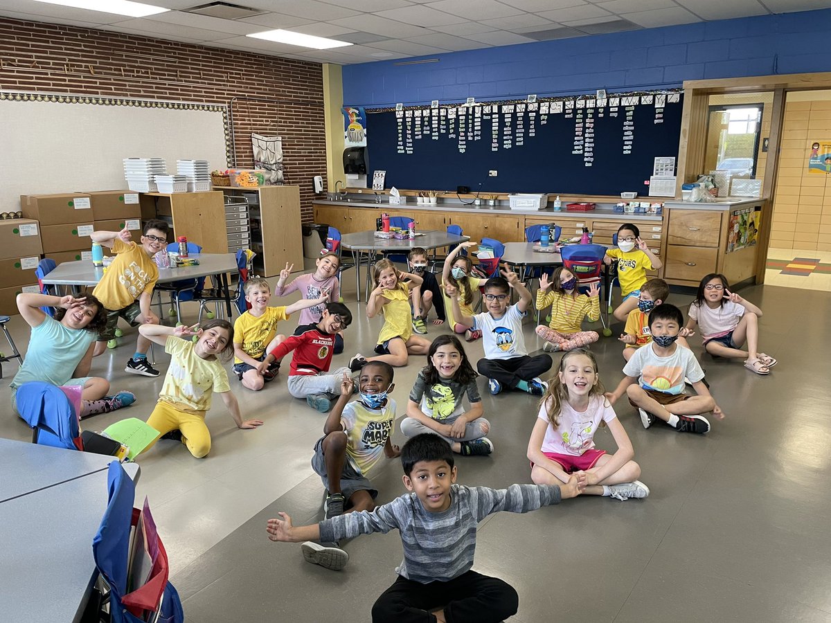 Rachel Savage tweet media