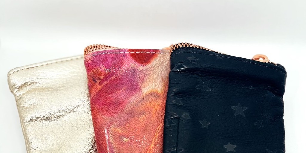 It's wedding season, and an #AsherGCase is the perfect plus one for your sunnies or eyeglasses. 😉 #BestDressedGuest