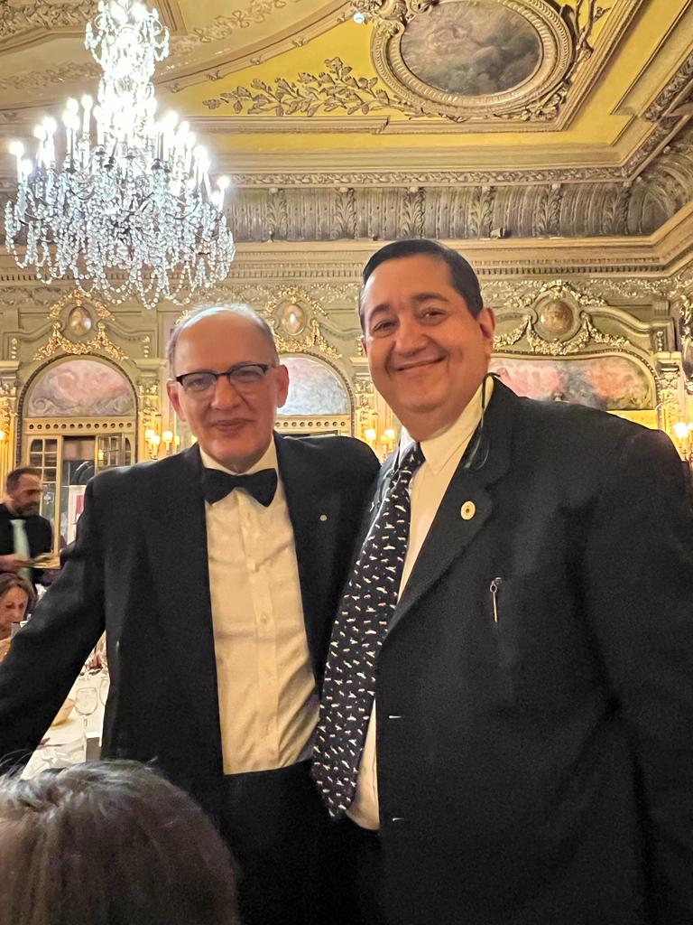 GranOrDeChile's tweet image. Gran Maestro, Gran Oriente De Chile y, Pte. de CIMAS, M.·. R.·. H.·. Héctor Díaz M., participó en la 60ª Asamblea General de CLIPSAS, desarrollada del 12 al 15 de mayo 2022 en Lisboa-Portugal. Siga leyendo: bit.ly/3GltVMO 
#Clipsas2022 #ClipsasLisboa #GranOrienteDeChile