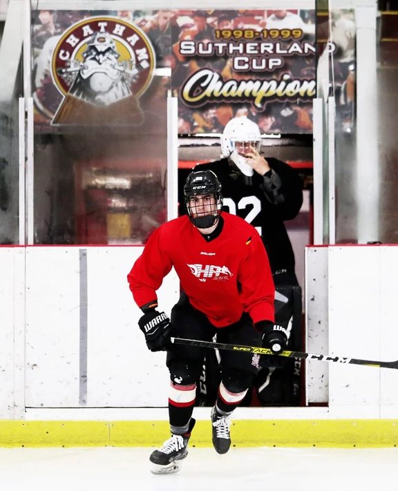 AthletesFuel's tweet photo. The season continues for the @Maroonsgojhlho1. @GOJHL Sutherland Cup Finals. A reminder of how difficult it is to win. Been a long time since the M’s have won a Suthy. Good luck to my brother/head coach/GM @tjroeszler, players, coaching staff. Bring home another ‘ship. https://t.co/G77nC29Hma
