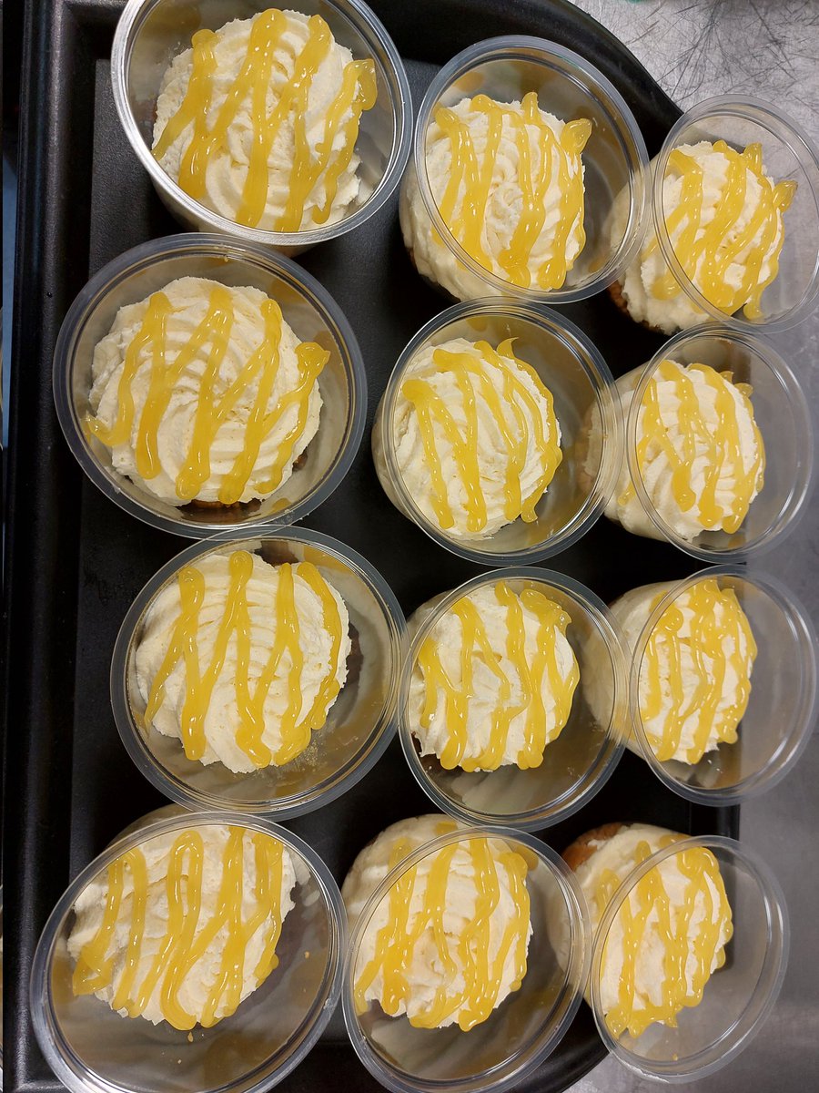 JackHuntElior's tweet photo. Jubilee celebration lunch@ Jack Hunt School.🇬🇧🇬🇧🇬🇧
The team made a huge effort to create some yummy treats and a beautiful lunch!!! 
#PlatinumJubilee
@JackHuntSchool @clairefb12 @Elior_Group https://t.co/n9H1o7yDfc