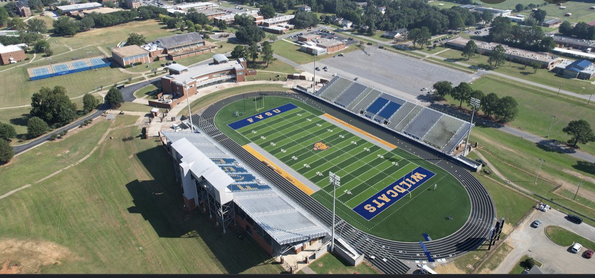 After a great talk with <a href="/CoachLeeBax/">CoachBax</a> I’m blessed to receive an offer from.. THE FORT VALLEY STATE UNIVERSITY🟡🔵 <a href="/CoachStevenson6/">Coach Steve</a> <a href="/willbradleysp/">Will Bradley Sports Performance</a>   #Wildcats