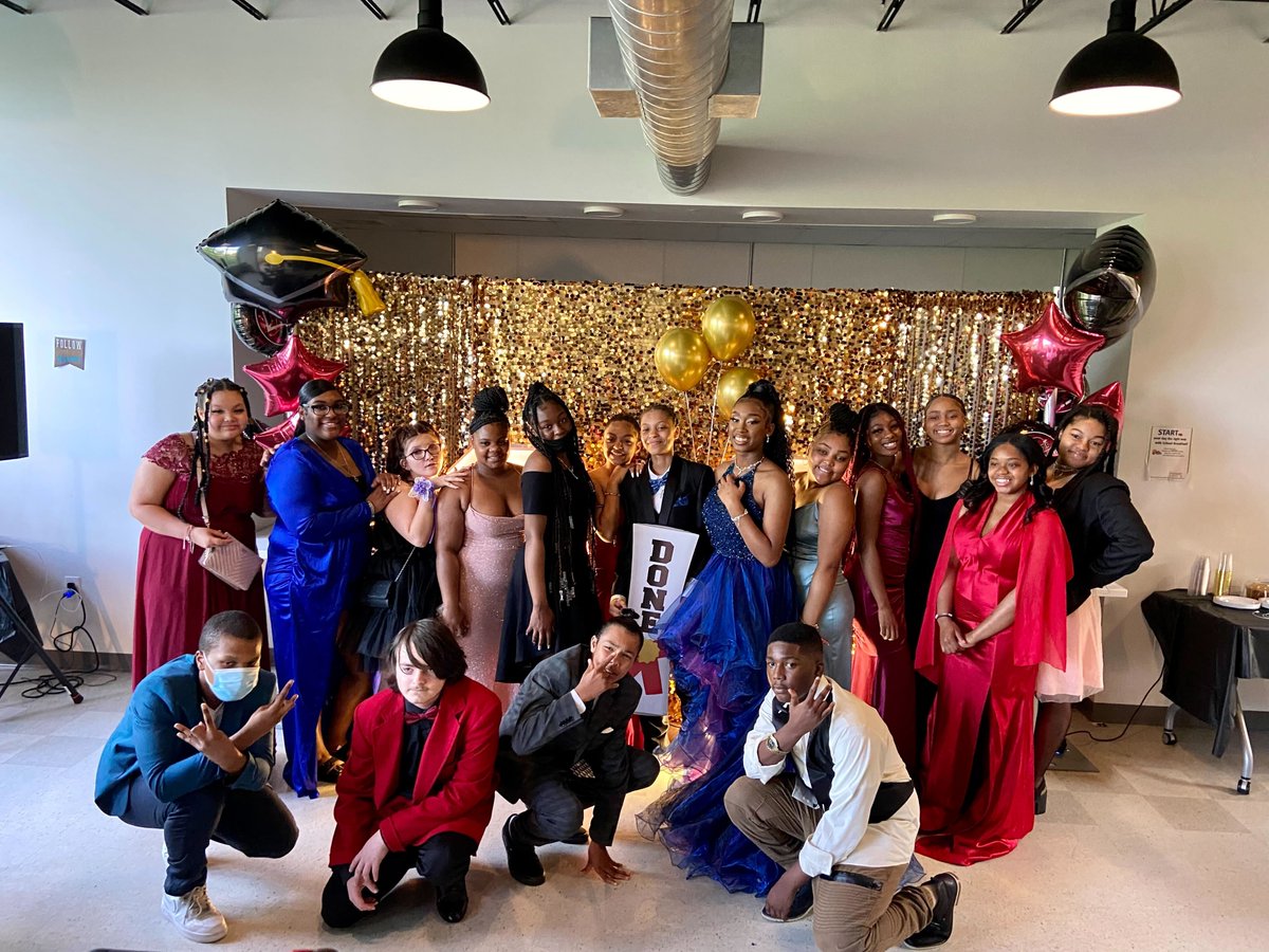 VeranoLearning's tweet image. Busy week for @Valor_Ohio! The school's Promotion Ceremony is in the books! #RisingStars ✨