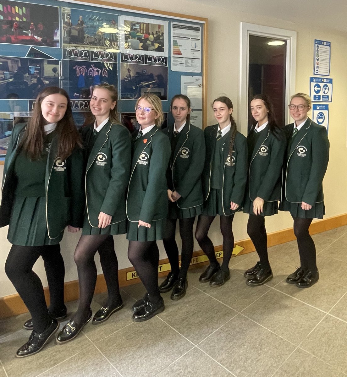 StCeciliasDance's tweet image. Thank you to the wonderful staff and students of @mynwrc for a fantastic performance of Moulin Rouge!!! @StCeciliasDerry #performingartsmatters #professionalperformance