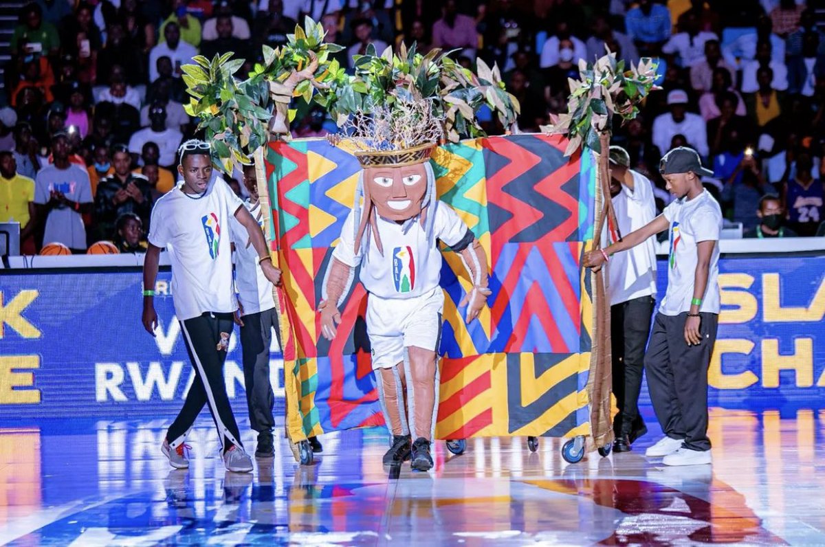 uwimaclarisse's tweet photo. #thebal Mascot #GAMEON22
📸 @ShemaInnocent12 https://t.co/axQBht0jtv