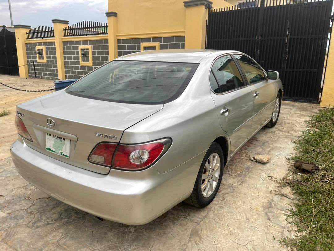 CarFreak_NG's tweet image. 2003 Lexus Es300 - Registered - Very neat @# 2,100,000 only. 
📲08057334385 #lexuses300 #carfreak_ng