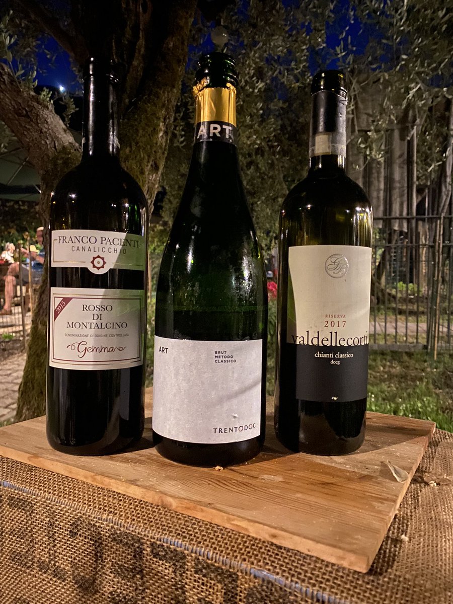jimmygiannini's tweet photo. Winetasting!!!! #chainticlassico #rossodimontalcino #trentodoc https://t.co/zEfBR74kns