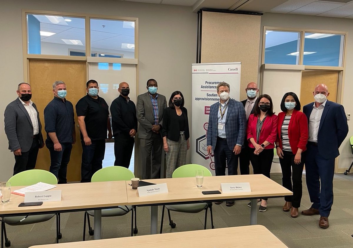 FilomenaTassi's tweet photo. For our government to help more diverse businesses engage in federal procurement, feedback is essential - so that we know what is working and what can be improved. My thanks to everyone who took time to discuss this with me today in #Dartmouth! https://t.co/QEjHVlWZPk