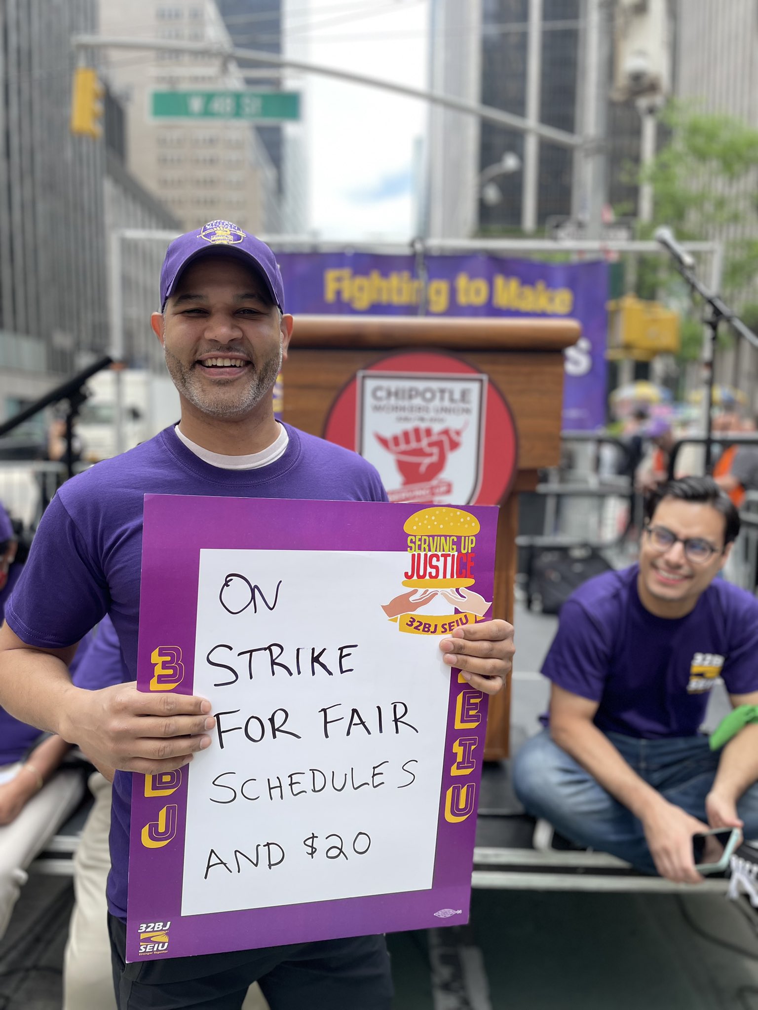 Fast Food Union ChipotleWorkersUnion on Twitter "Al is out striking