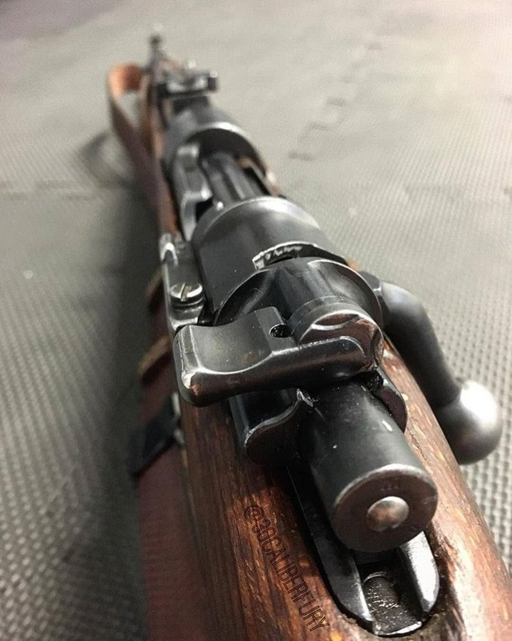 Efsaneler ölmez.
Mauser Kar98k.