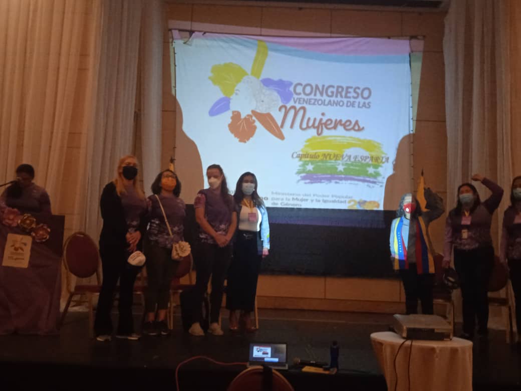 MercalOficial's tweet photo. #NuevaEsparta || Las Trabajadoras de @MercalOficial participan en la instalación del Congreso Venezolano de las Mujeres.
#MiClapPruductivo https://t.co/NCfKZGYH3o