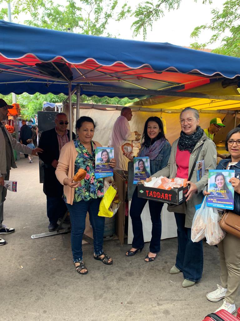 NadCarcasset_91's tweet image. Aujourd’hui, à votre rencontre au marché de @villedegrigny91 pour vous présenter notre programme #local

L’occasion d’échanger sur vos inquiétudes concernant la #santé

Merci pour votre accueil chaleureux et nos échanges sincères

#Circo9110 #legislative2022 #AvecNadia