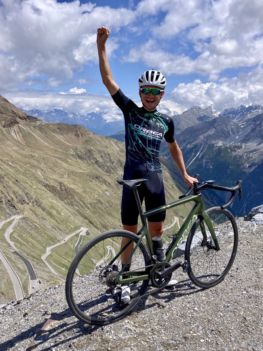 Anton Sintsov tweet media