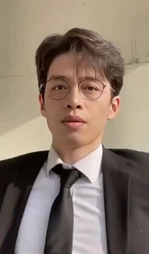 RuslanSahetapi's tweet image. 