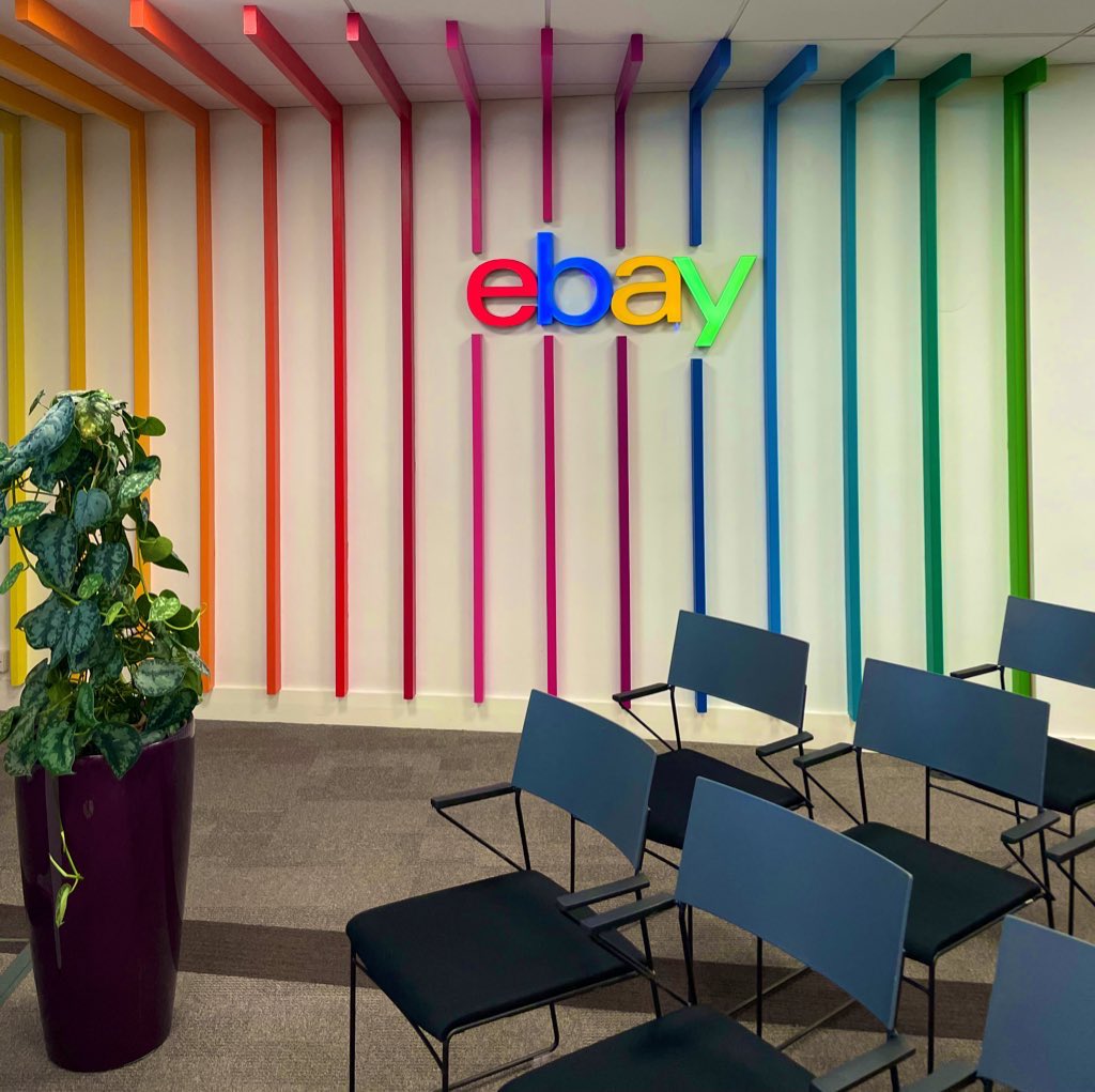 RichardPaulMW's tweet photo. It was great to chat with @eBay_UK about how us as business’, along with the government, can do more to help raise the awareness for sustainable &amp; reusable fashion ♻️.

Watch this space as we update you with our involvement in the @eBay X @LoveIsland partnership. ♻️🏝🎩 #preloved https://t.co/g2omjVkW6y