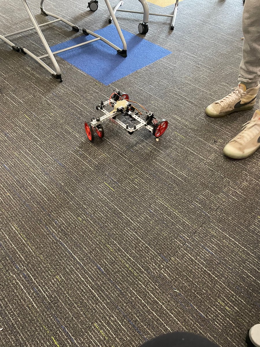 7th grade science students modifying their robots. Some creative design ideas! #inspire96