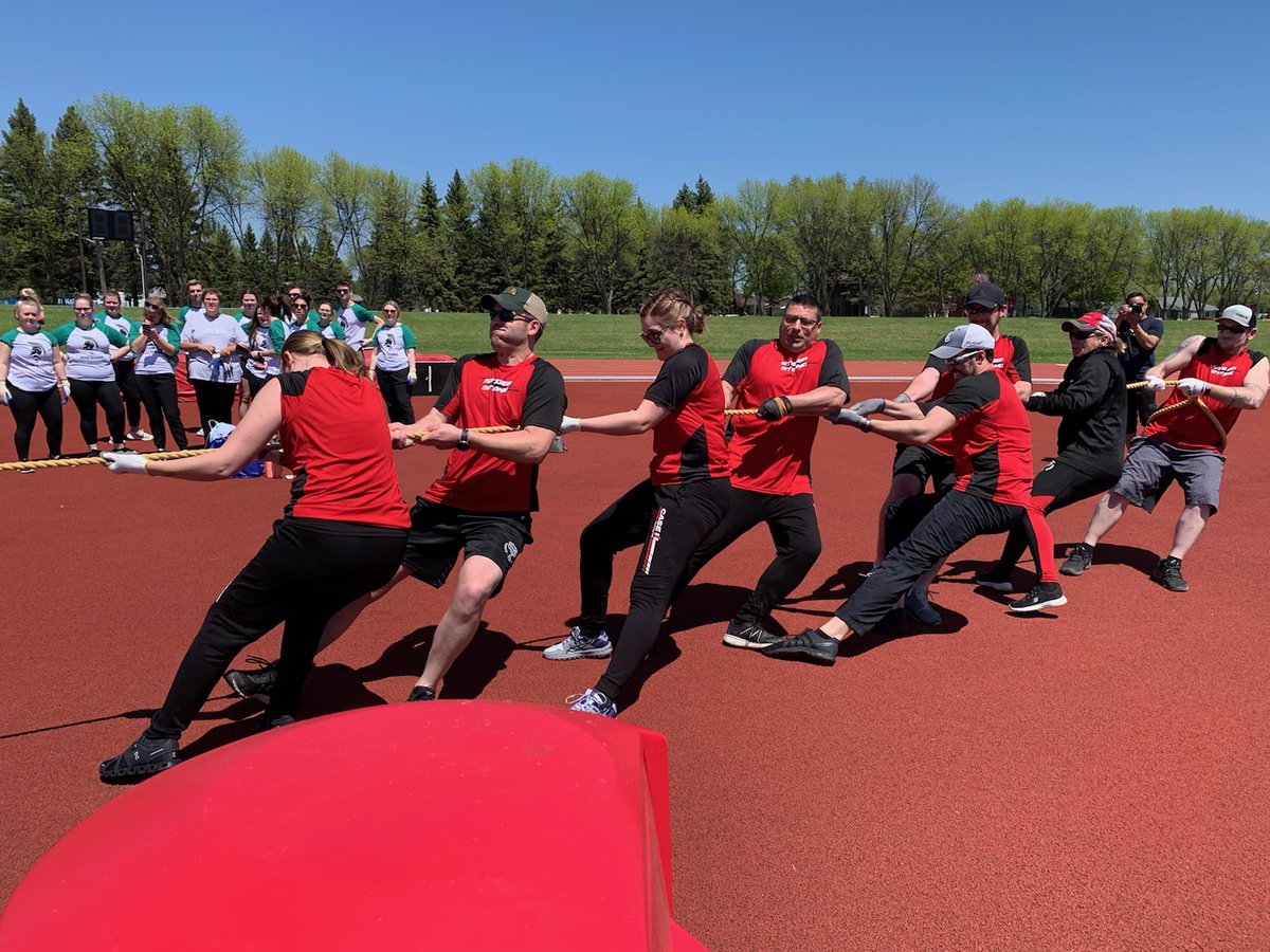 Christine McMakin tweet media