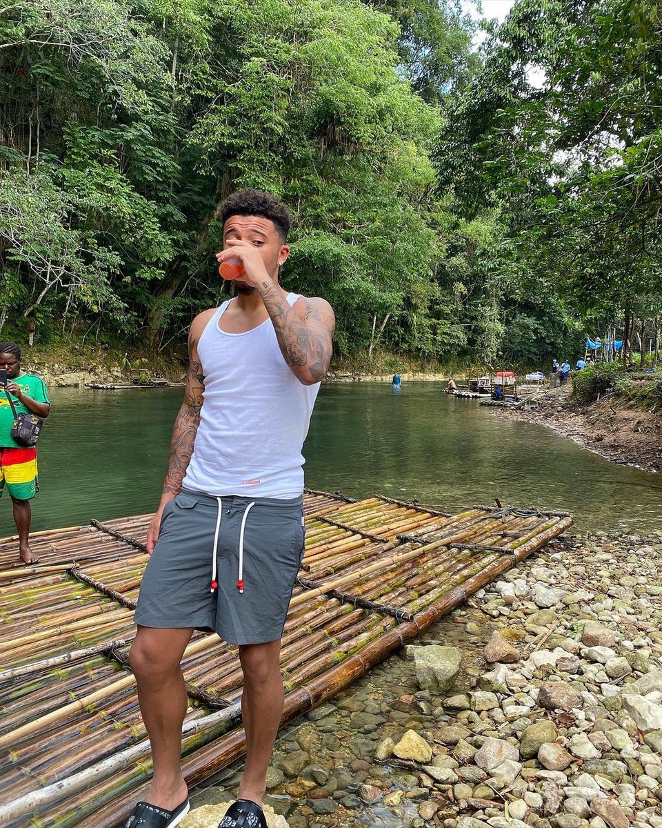 utdreport's tweet photo. Ig Sancho: "🇯🇲" [sanchooo10] https://t.co/1IuTagEKVg