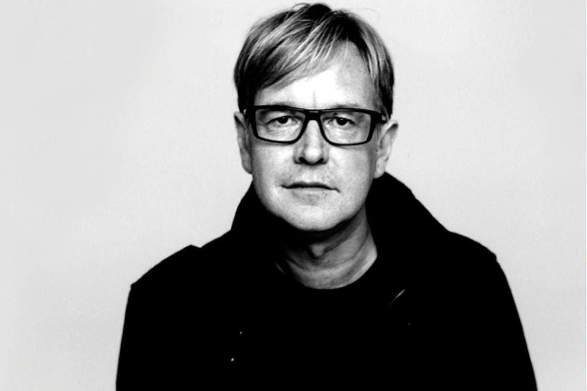 GansgstaRock's tweet photo. #ULTIMAHORA | Andy Fletcher, integrante del grupo Depeche Mode y cofundador, ha fallecido el día de hoy a la edad de 60 años. Así lo anunciaron en las redes sociales de la agrupación. Desgarradora noticia. Descanse en paz. 🕯
#AndyFletcher #DepecheMode #QEPD #IMPORTANTE #DM https://t.co/T1f69s8HLu