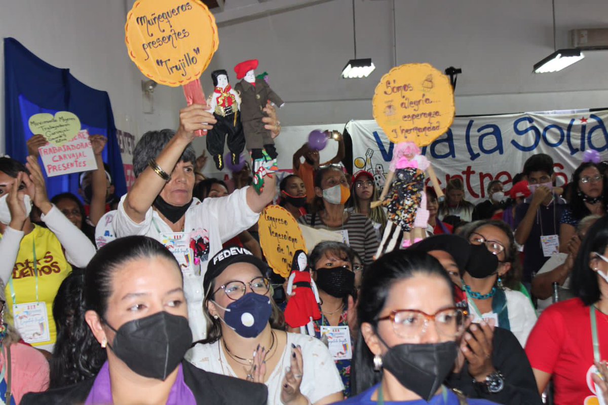 MinMujerVe's tweet photo. 💪🏽Comprometida y consecuente, la gran fuerza feminista de #Trujillo se encuentra AHORA en el cierre estadal del #CongresoVenezolanoDeLasMujeres 

@NicolasMaduro
#MiClapProductivo https://t.co/KZBTj5Ngiy