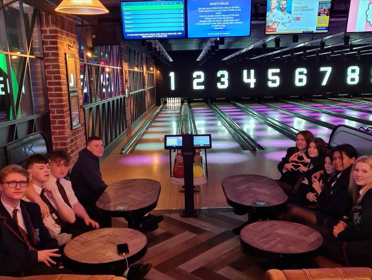 OIntegrated's tweet photo. Well done to our Year 11 students who successfully completed the EA’s Outdoor Education programme and enjoyed a reward afterwards in the Bowling Alley. @KatrinaCrilly https://t.co/z9JtkeBPDw