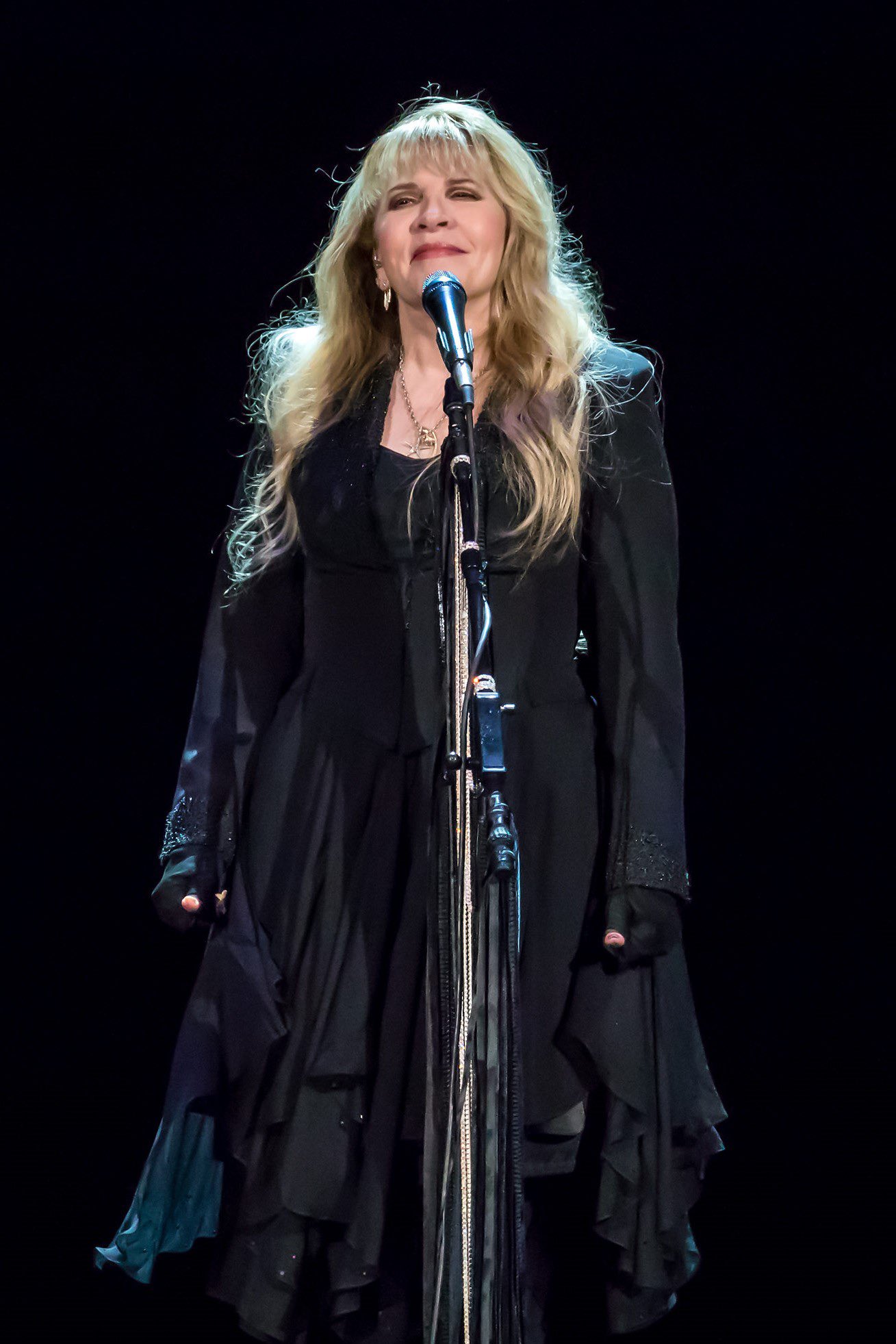 Happy Birthday Stevie Nicks !!   