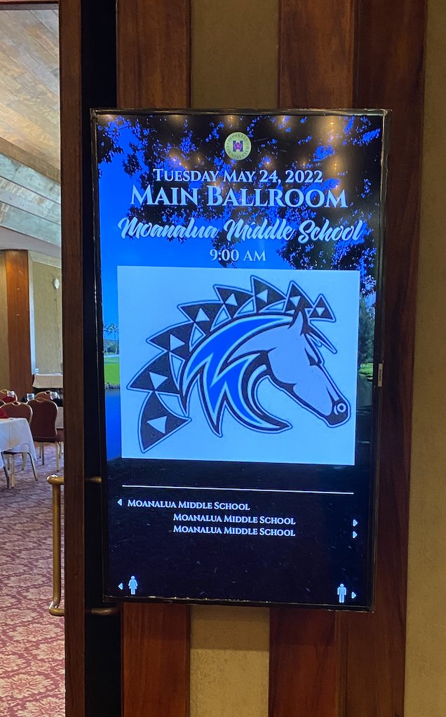 MoanaluaMiddle's tweet photo. Our MMS 8th Graders had an awesome time at their 8th Grade Banquet.  Great Food, Great Friends, Great Staff, a memory that everyone will cherish in their lifetime.  Mahalo to our hardworking MMS Faculty &amp; Staff for making this event a reality. #mmsherd #808educate https://t.co/AUK7jpVpbV