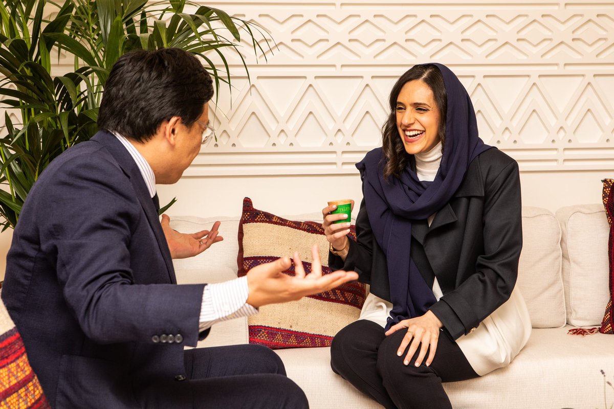 hmalsaud1's tweet photo. The #SaudiCafe has brought the tradition and culture of Saudi in art, design and flavor to Davos! It was lovely seeing the people from all over the world enjoy the taste of Saudi. @VisitSaudiNow https://t.co/yaSzboM3Fw