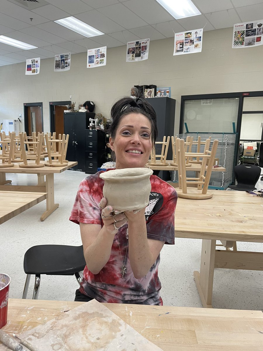 Mrs. Fulp (@ohsmudnmetals) on Twitter photo Fine arts team coming together for a #clayday!!!! Thanks for coming down!!#osborneart <a href="/rlosbornehs/">Osborne High School</a> #cobbartrocks #artedsga #ceramics #artteacher Fine arts team coming together for a #clayday!!!! Thanks for coming down!!#osborneart <a href="/rlosbornehs/">Osborne High School</a> #cobbartrocks #artedsga #ceramics #artteacher