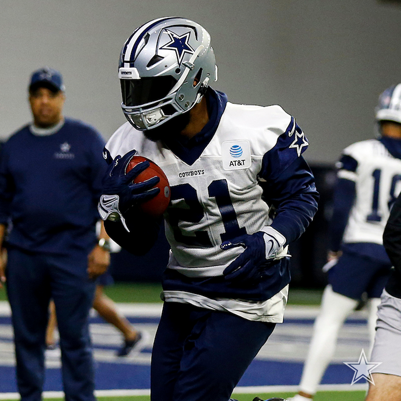 BenBushJr's tweet photo. Go ahead and admit it. How can the Dallas Cowboys not win the Super Bowl this year? Look at Zeke's new Helmet!

#DallasCowboys #AmericasTeam #CowboysNation https://t.co/UHBDrFf7fm