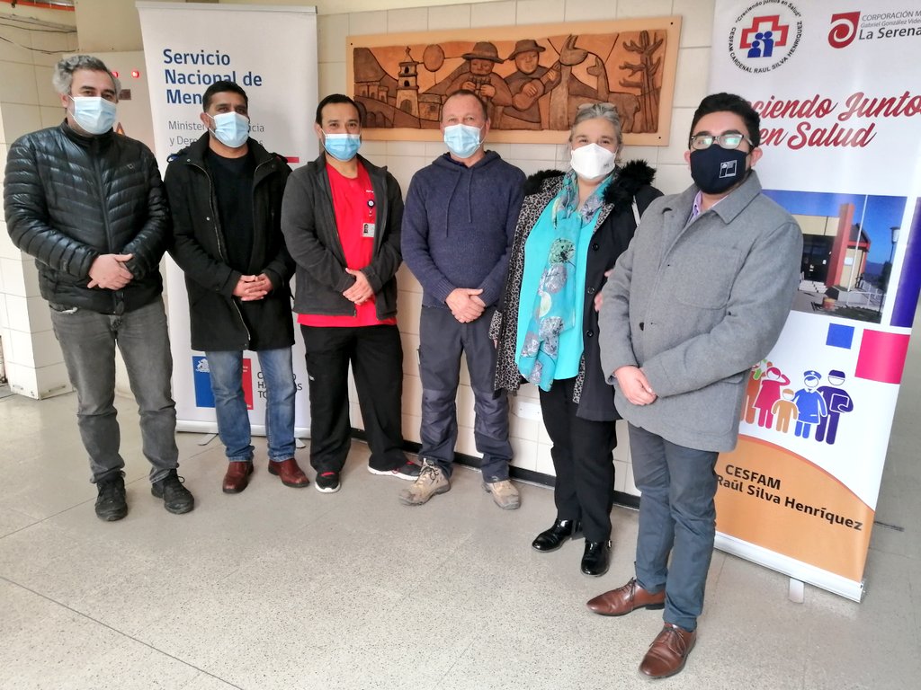 El cuadro, realizado en técnica de relieve cerámico, fue realizado en el taller socioeducativo del centro de justicia juvenil. Fue elaborado por los adolescentes como una forma de agradecer el trabajo de las y los funcionarios de la salud del Cesfam Cardenal Raúl Silva Henríquez.