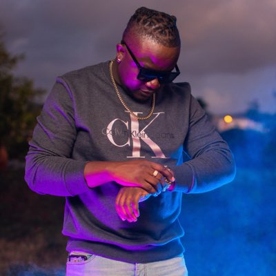 babarootz's tweet photo. #NewProfilePic https://t.co/7O2j4Btb9u