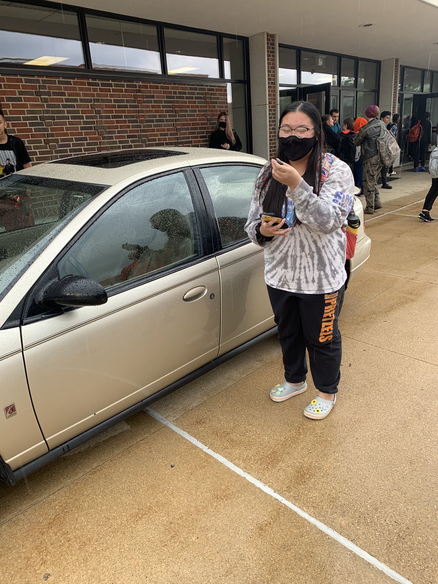 Beth Summers tweet media